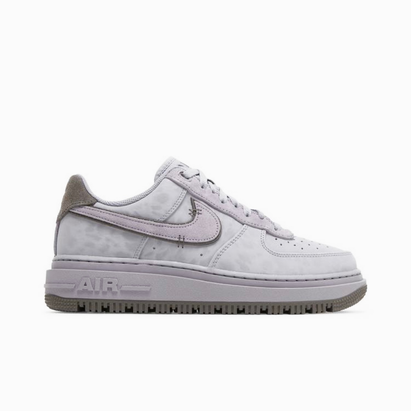 Air Force Luxe